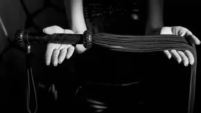 【西檬之家】字母圈新人入圈指南：BDSM术语解析与安全实践